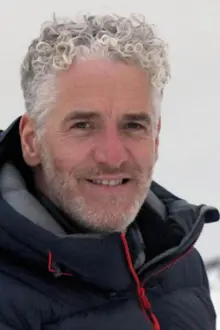 Gordon Buchanan como: Self - Presenter