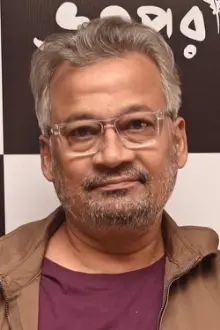 Shantilal Mukherjee como: Professor Bagchi