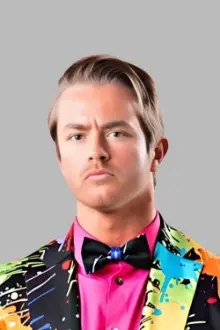 James Curtin como: Rockstar Spud