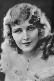 Florence Gilbert como: Betty Benson