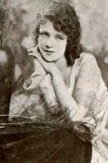 Beatrice Burnham como: Margaret Warren