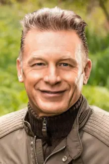 Chris Packham como: 