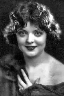 Ethel Shannon como: Ruth Morris