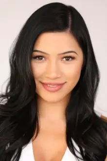 Julia Kelly como: Video Vixen