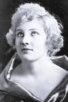 Kathryn Adams como: Ruth Merritt