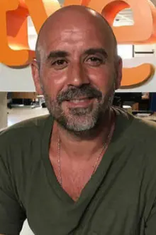 Paco Marín como: Ramón Junquera