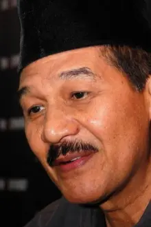 Cok Simbara como: Sultan Mahmudsyah