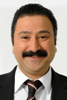 Metin Yıldırım como: 