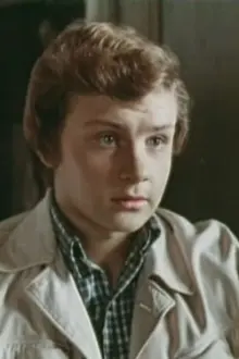 Vasili Funtikov como: Aleksandr (Alik)
