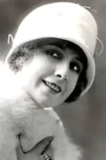 Mignon Anderson como: Watson's Sweetheart