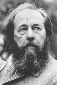 Alexandr Solzhenitsyn como: Self - Writer (archive footage)