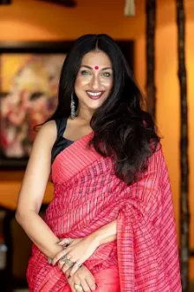 Rituparna Sengupta como: Sudipa