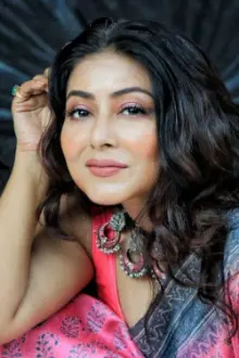 Gargee RoyChowdhury como: Rajeshwari