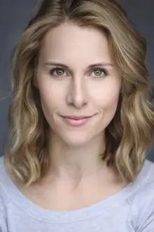 Amy Barnes como: Ruth