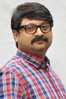 Shiboprosad Mukherjee como: Laltu Dutta
