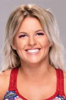 Candice LeRae como: Candice LeRae