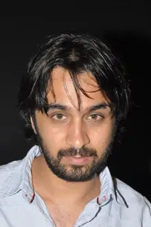 Siddhanth Kapoor como: Sahil Qureshi