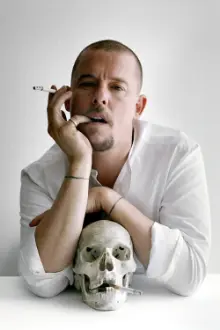 Alexander McQueen como: Self (archive footage)