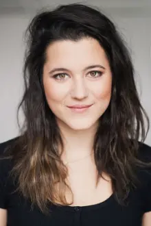 Catherine Brunet como: Geneviève Savoie