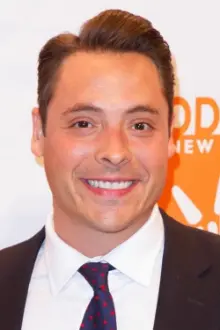 Jeff Mauro como: Self - Host