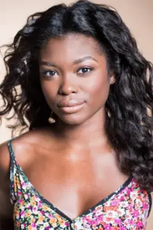 Ebonée Noel como: August King