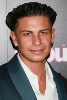 Pauly D. como: 