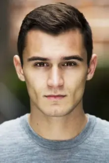 Julian Kostov como: Marcus Cooper