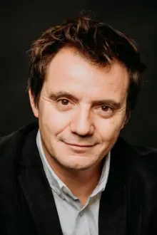 Jean-Philippe Lachaud como: Lieutenant Stéphane