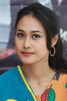 Putri Ayudya como: Ambar