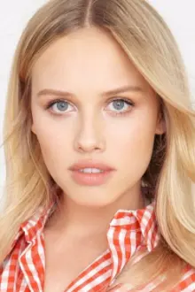 Gracie Dzienny como: Elinor Fairmont