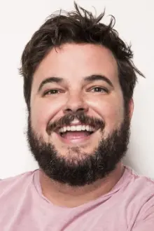 Jon Gabrus como: Jamie McAvoy