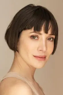 Daniela Ramírez como: Marta 'Sintética' Salazar