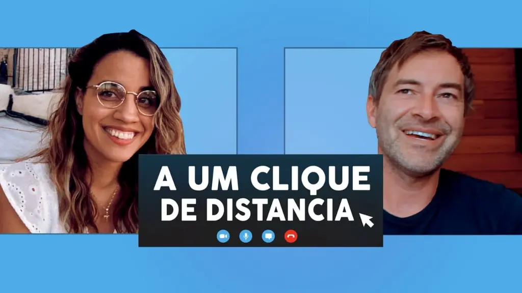 A Um Clique de Distância