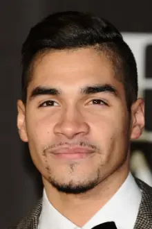 Louis Smith como: 