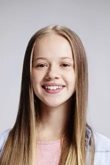 Holly J. Barrett como: Chloe