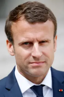 Emmanuel Macron como: Self - President of France