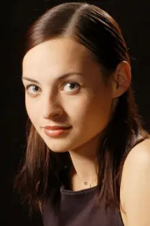 Radka Coufalová como: Eva Medková