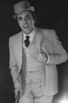 Adolfo García Grau como: Vladimir Bram Stoker, Conde de Drácula