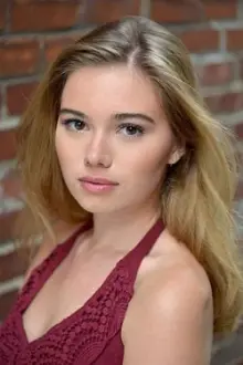 Emily Galley como: Maddie Finley