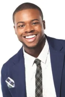 Kevin Olusola como: Ele mesmo