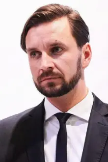 Piotr Domalewski como: Andrzej