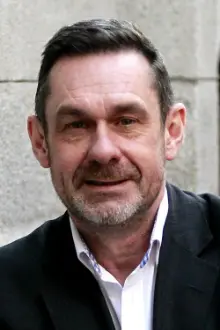 Paul Mason como: 