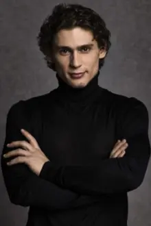 Ivan Vasiliev como: Philippe