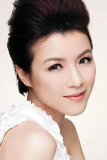 Aimee Chan como: Yung Siu-yee (Easy)