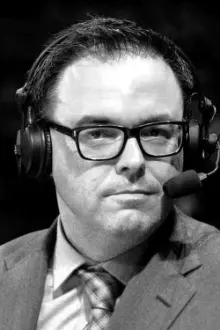 Mauro Ranallo como: Mauro Ranallo