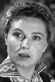Liliya Drozdova como: Vera Mikhaylovna
