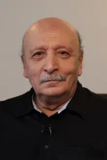 Asghar Semsarzade como: 