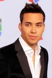 Prince Royce como: Peter