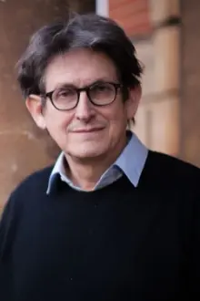 Alan Rusbridger como: Ele mesmo