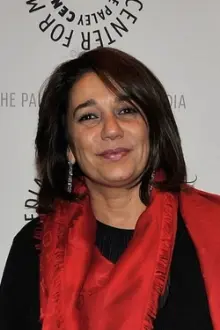 Arita Shahrzad como: Farrokhlagha